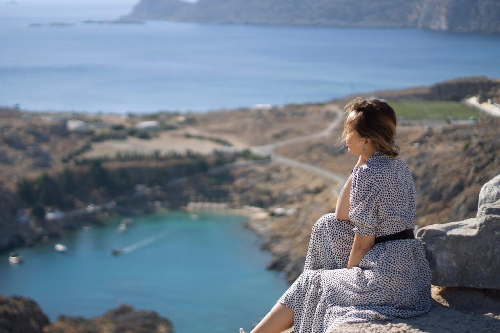 正月休みに学生が旅行を節約するためのポイントは？
