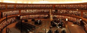 連休に訪れたい図書館カフェ風の旅先ワークおすすめは？