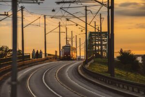 連休に電車を利用した安い旅行のおすすめプランは？