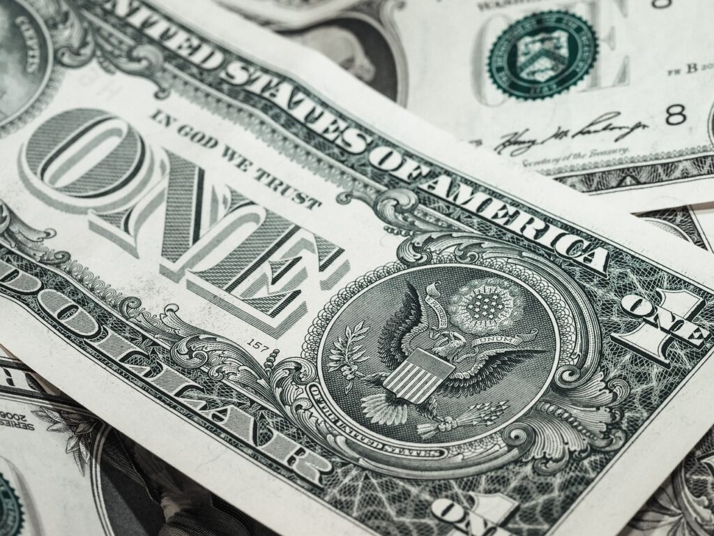 連休にお金がない時でも楽しめる旅行の楽しみ方は？